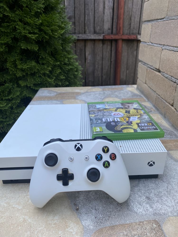 Xbox One S 512 GB