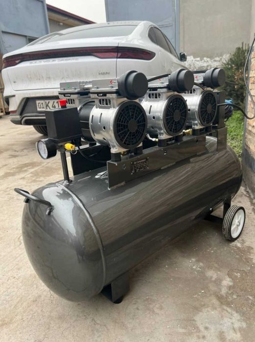 бесшумный компрессор 100л Kompressor  Bezshumniy  100l