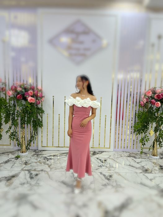 вечернее платье в пудрово-розовом цвете