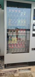 Вендинг автомат за безалкохолни напитки VENDO