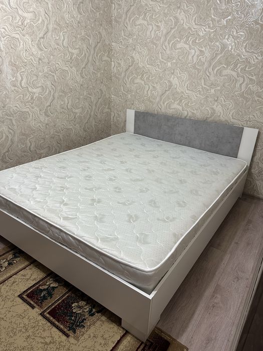 Продам кровать 2-х спальную кровать