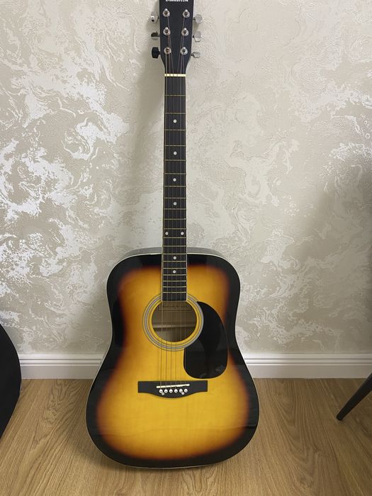 Гитара в отличном состоянии