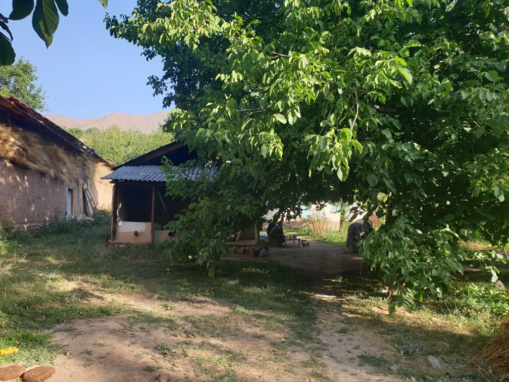 Uchastka sotiladi 13.4 sotk