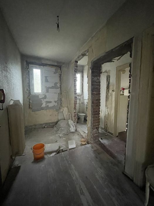 Продава се Двустаен апартамент в София, Център - 70 кв.м за 3715 €/кв.м - Снимка #4