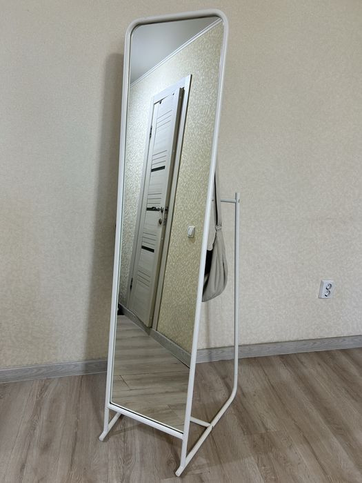 Зеркало икеа белое