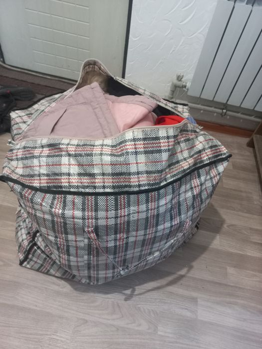 Продам женские вещи