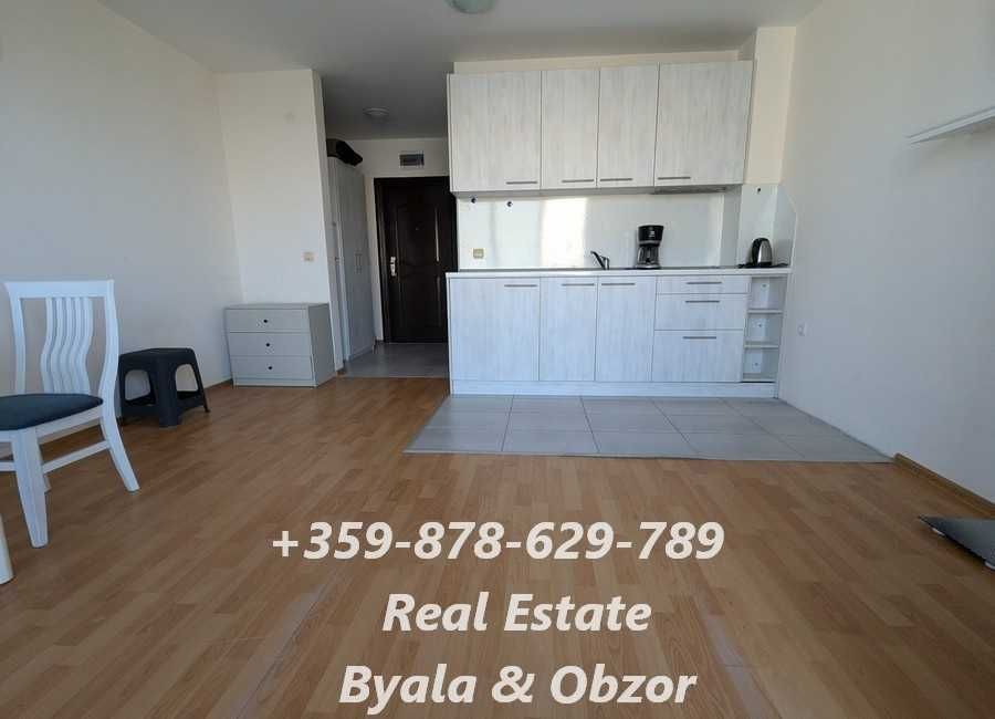 Продава се Едностаен апартамент в Бяла - 36 кв.м за 1070 €/кв.м - Снимка #1