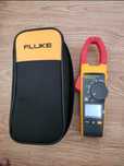 Fluke 374 FC clamp meter multimetru