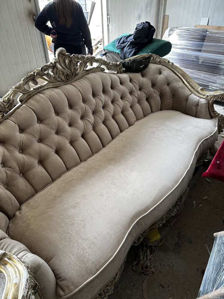 Перетяжка мягкой мебели,реставрация стульев, изготовление диванов