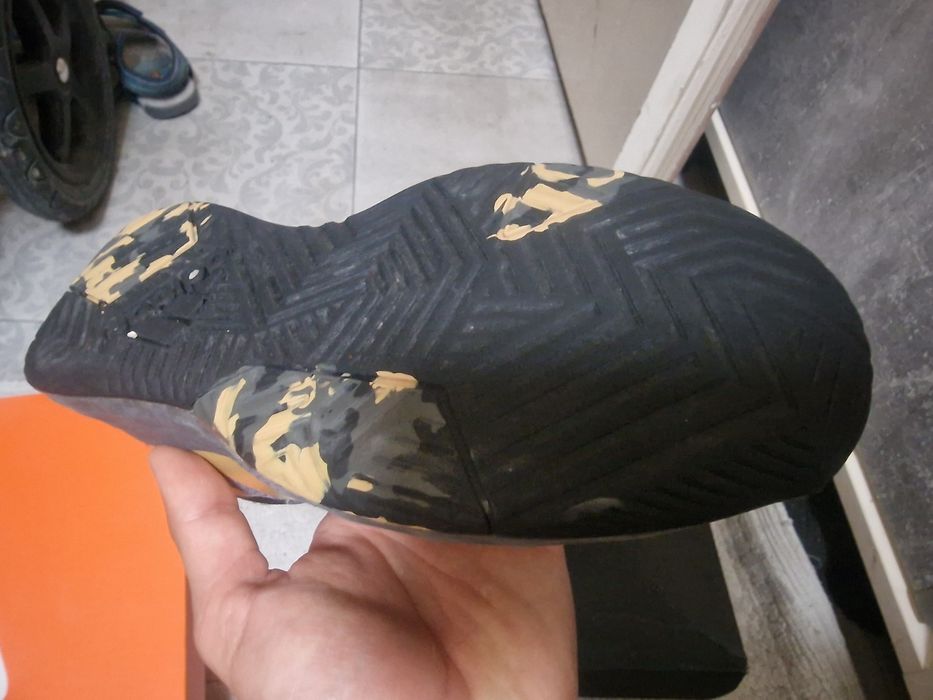 Маратонки adidas 38 номер