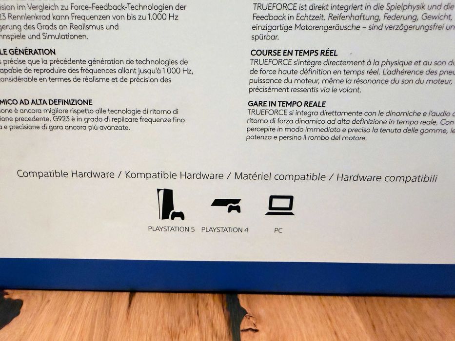 Logitech G923 – Volan Gaming + Pedale – PC / PlayStation / Xbox