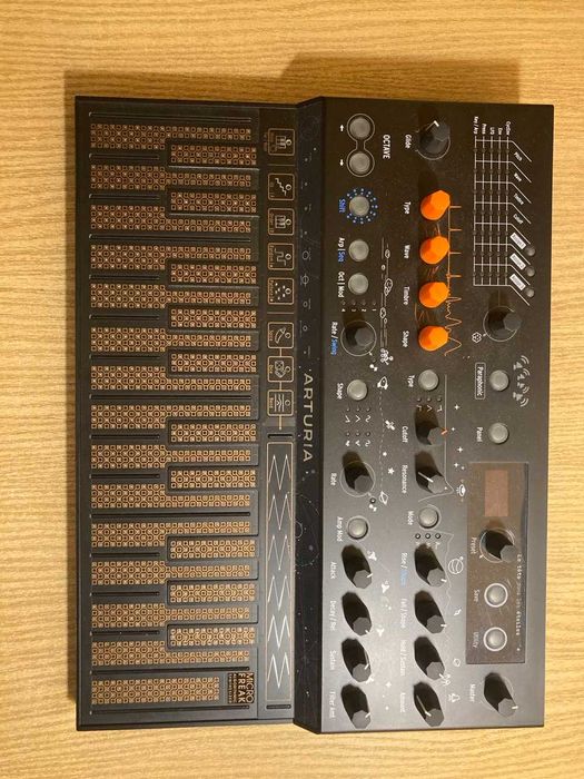 Arturia DrumBrute Impact + Micro Freak Stellar