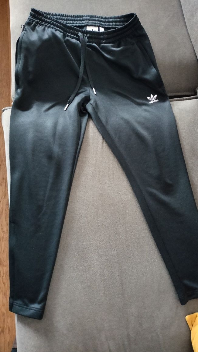 Спортен анцуг Adidas Originals