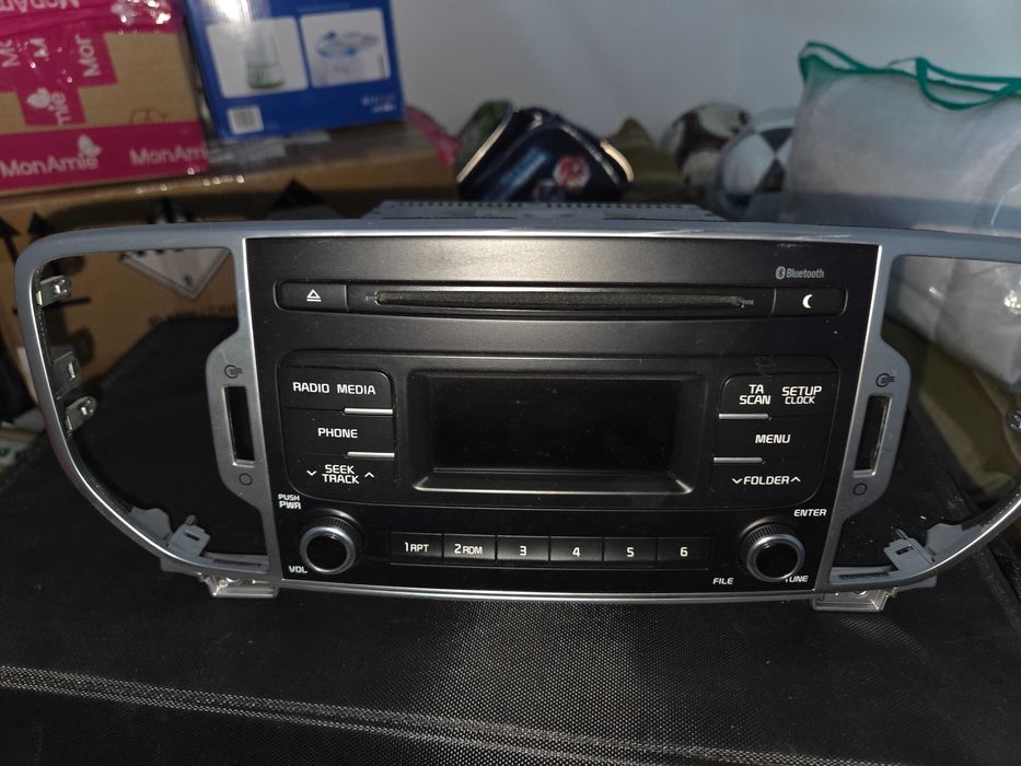 Продам штатную магнитолу на KIA Sportage 4, 2018 года