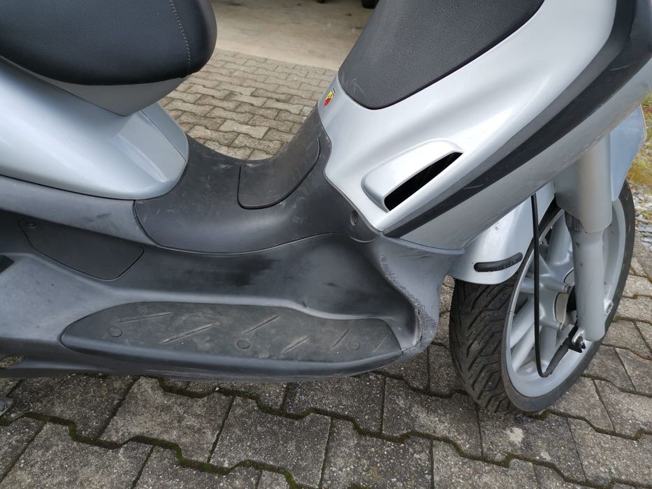 Scuter Piaggio Beverly 250