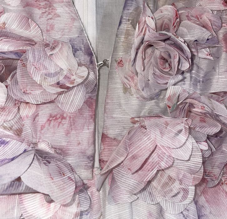 Рокля на цветя М размер