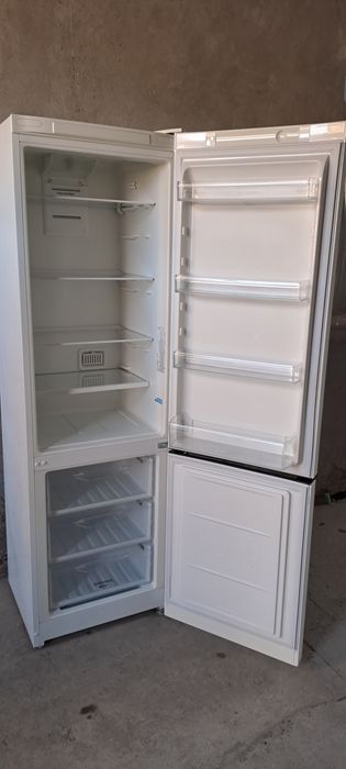 Продается холодильник