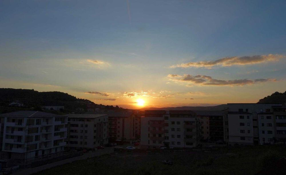 Apartament 2 camere 59mp - Mobilat utilat, balcon cu vedere deschisa