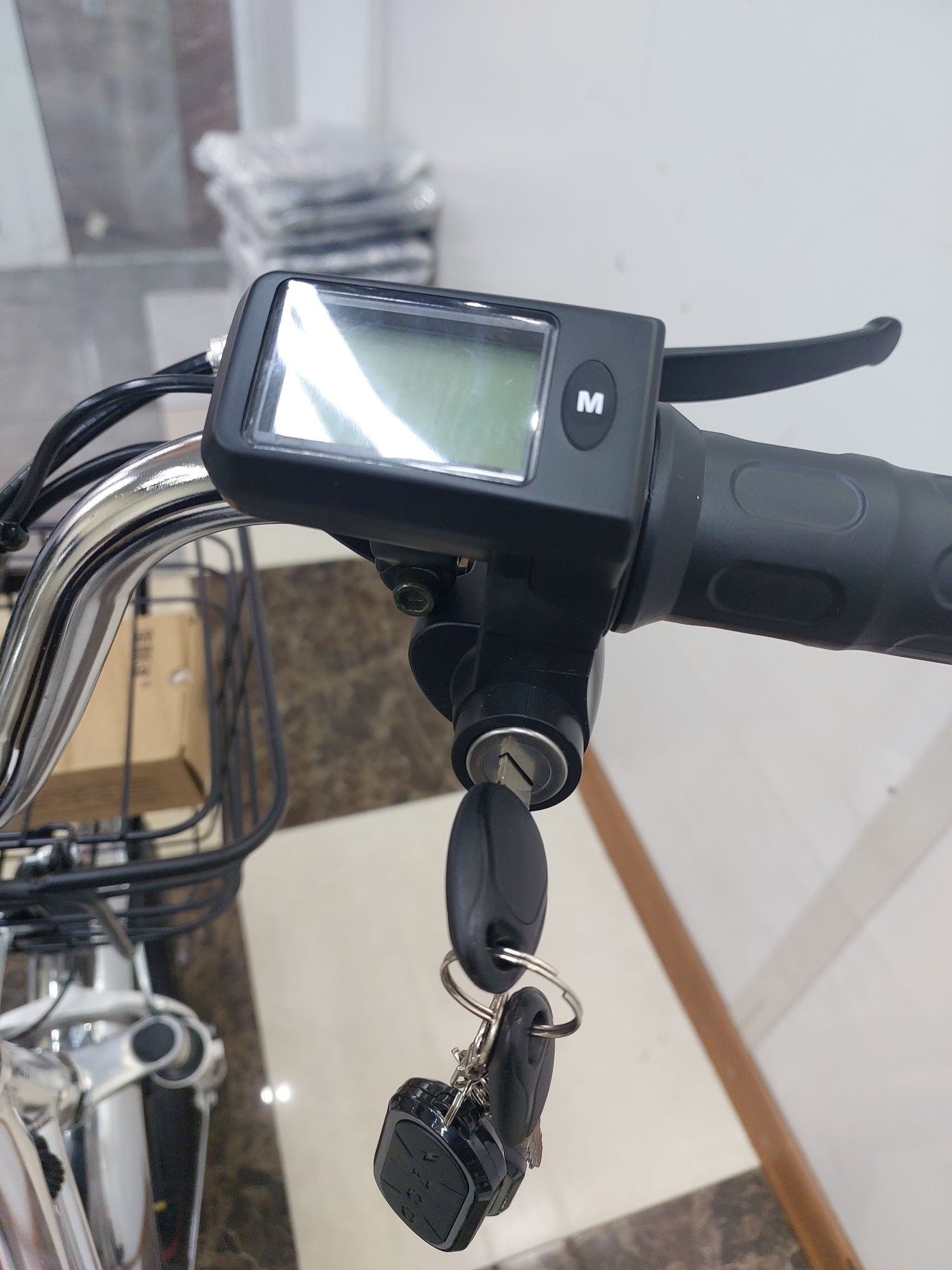 Электровелосипед электровелик велосипед электроскутер