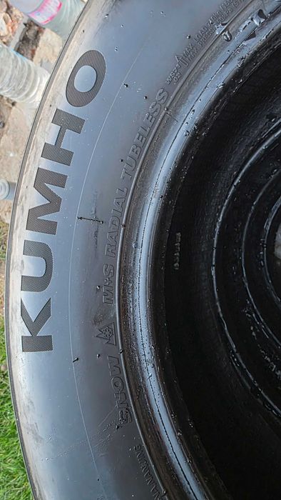 Anvelope/cauciucuri KUMHO SUV 205x70x15 ALL Season fabricatie DOT 2023