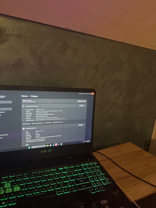 ASUS TUF FX505DT Laptop Gaming, GTX 1650, 8GB RAM, SSD Ușor negociabil