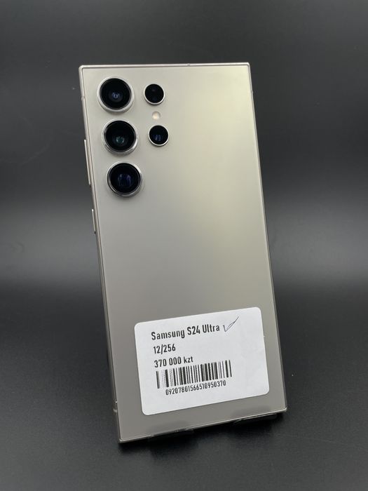 Samsung S24 Ultra 12/256 в идеальном состоянии