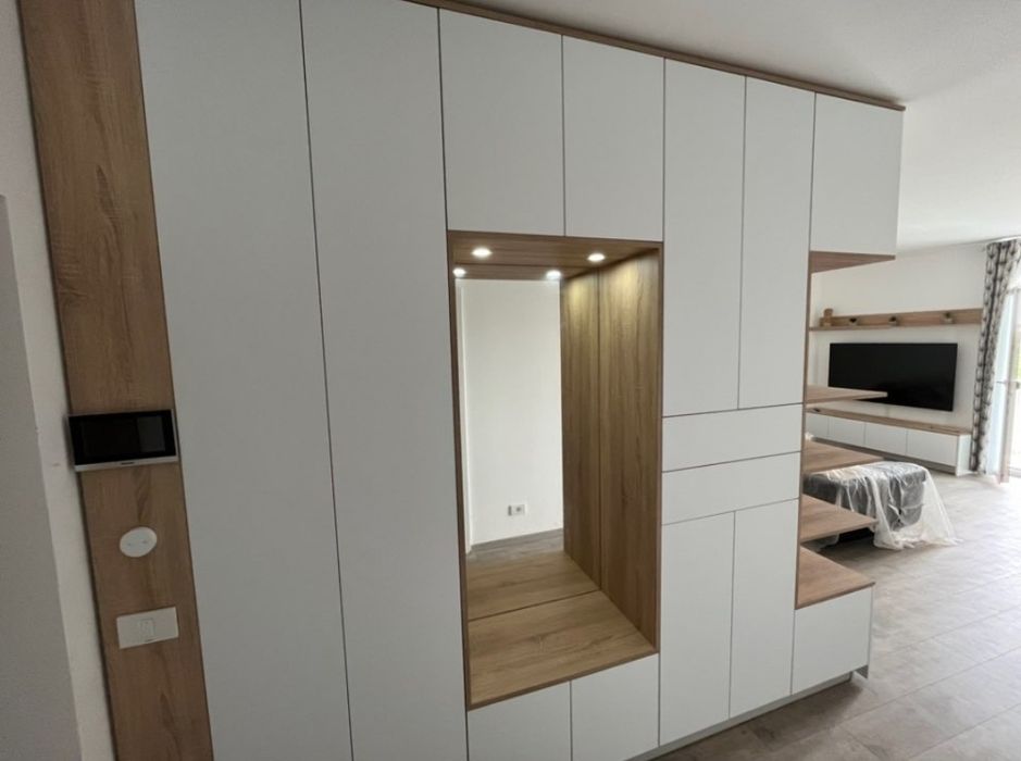 Mobilier Birou Bucătărie Living Baie Dormitor Riflaje