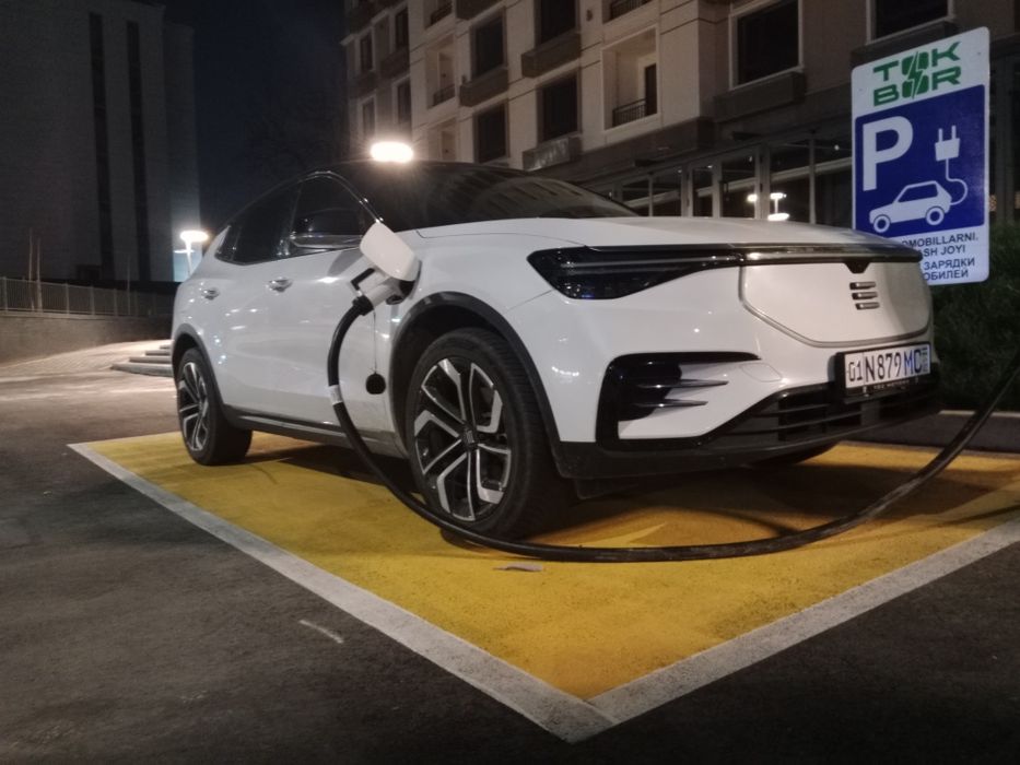 Enovate Me7 sotiladi