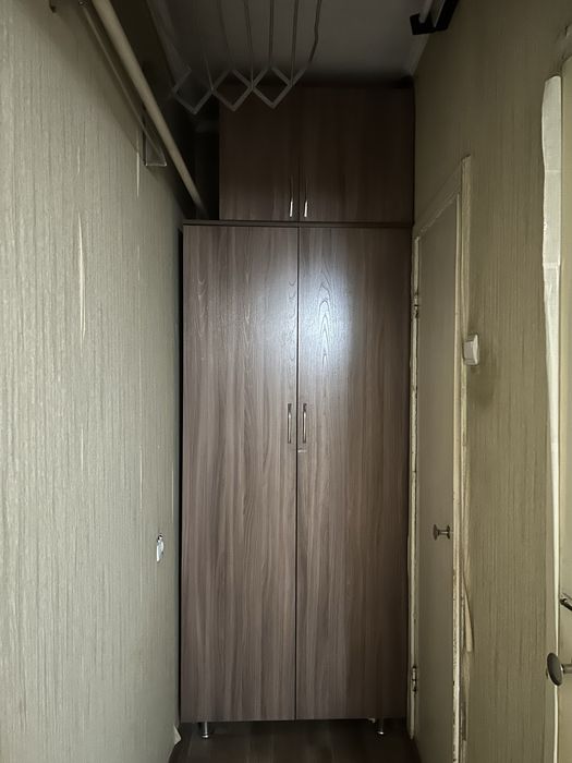 Шкаф в прихожую с антресолью