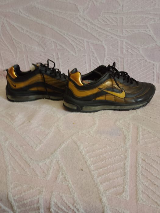 Кроссовки мужские