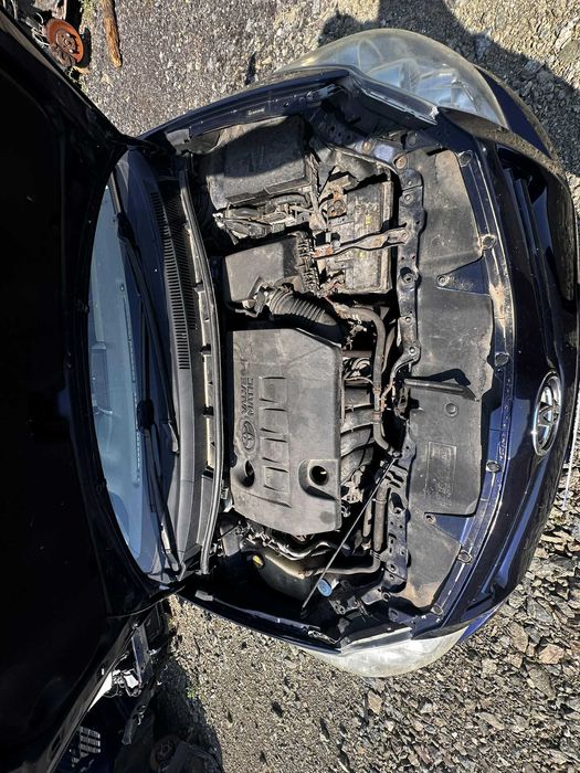 НА части: Toyota Auris 1.6 VVT-i, 132 к.с.  2011 г