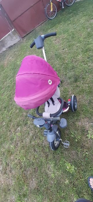 Tricicleta multifuncționala 4 in 1 cu scaun reversibil Coccolle Vello