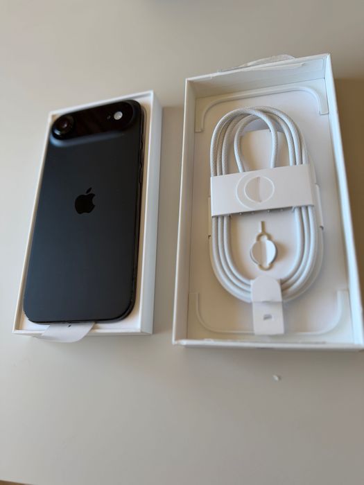 iPhone Air 256 GB Black/Черен