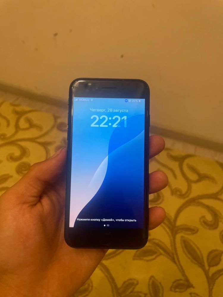 Iphone Se xotirasi 64 gb