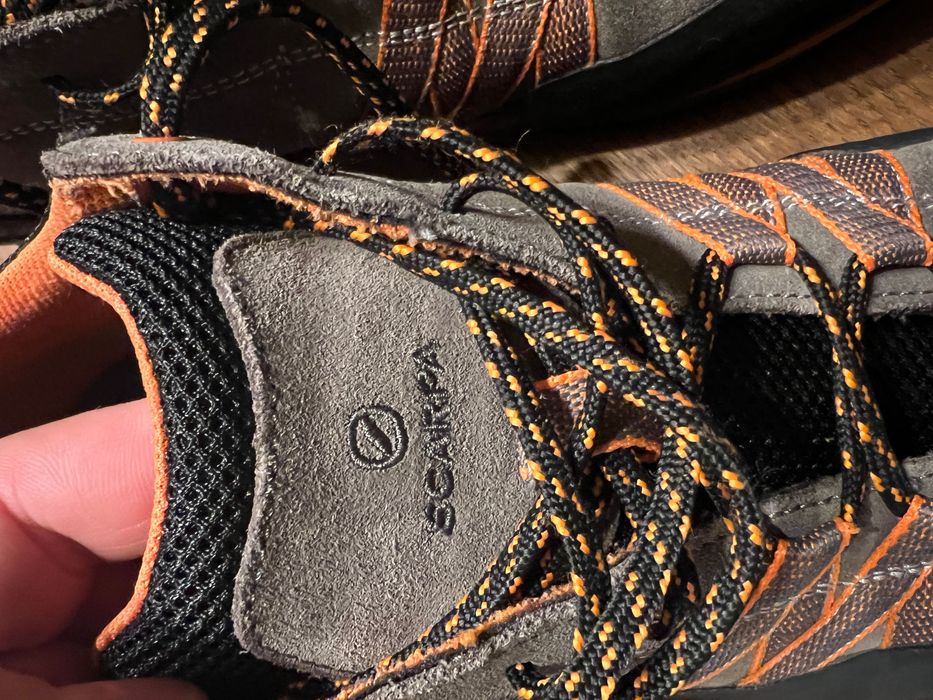 Обувки Scarpa номер 46
