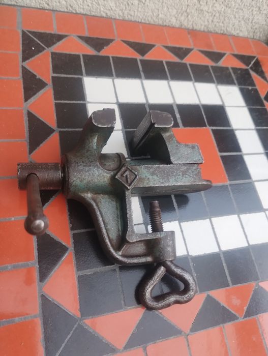 Menghina mica+ cleste