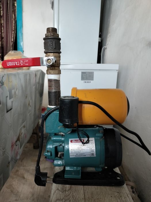 Мотор для воды работает