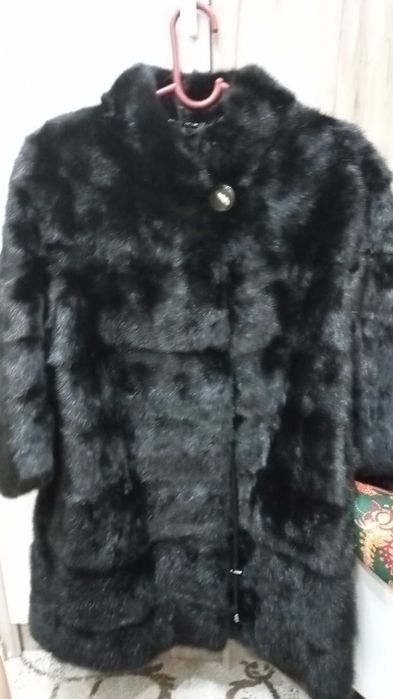 Продам Норковую шубу