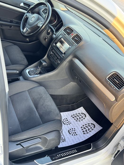 Golf 6 Highline 2011 2.0 TDI 140 CP Euro 5 - Panoramic -Full