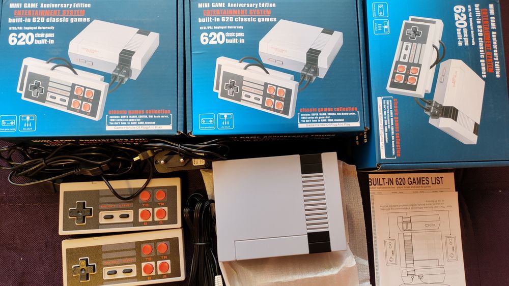 Телевизионна Конзола 600 ВградениКласически Игри тип Nintendo Нинтендо