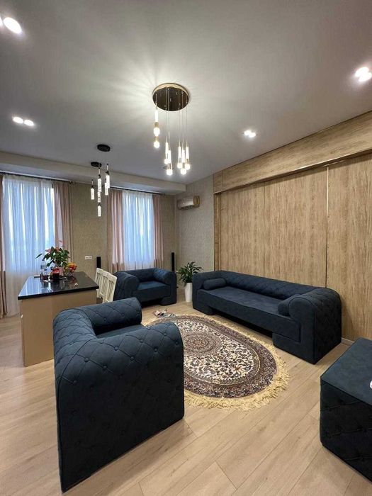 R1 Сдаётся квартира 2/2/5 ор-р Детский мир!