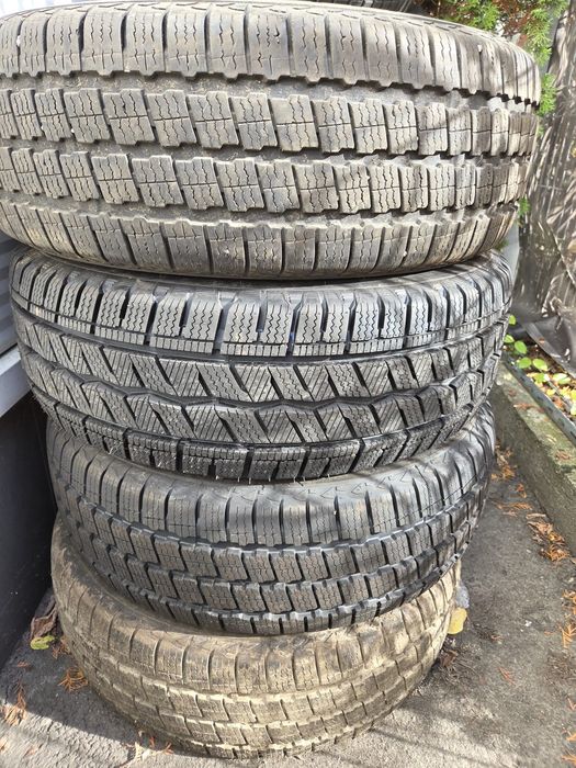 Anvelope 215 65 r16C