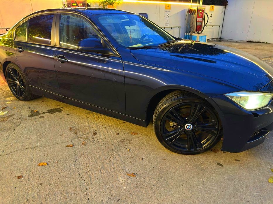 BMW F30/2012 320i