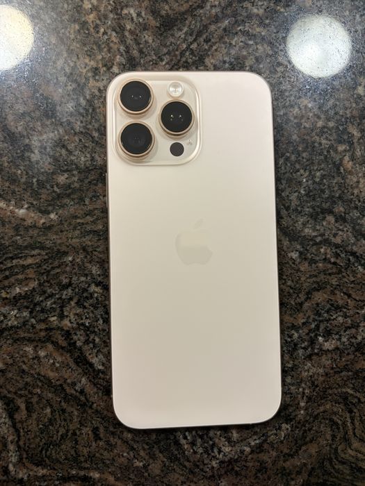 iPhone 16 Pro Max 256Gb Desert Titanium impecabil 98%