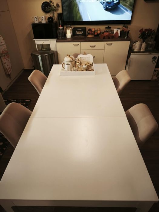 Разтегателна маса ЕКЕDALEN