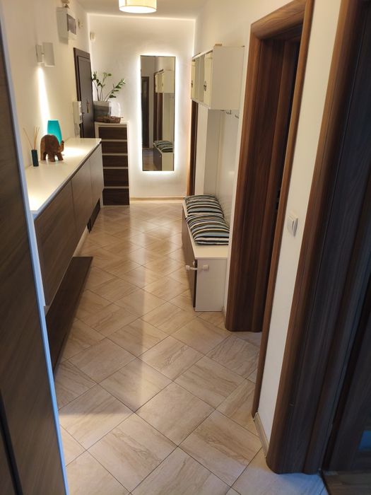 Дава се под наем Тристаен апартамент в София, Хиподрума - 75 кв.м за 612 € - Снимка #1