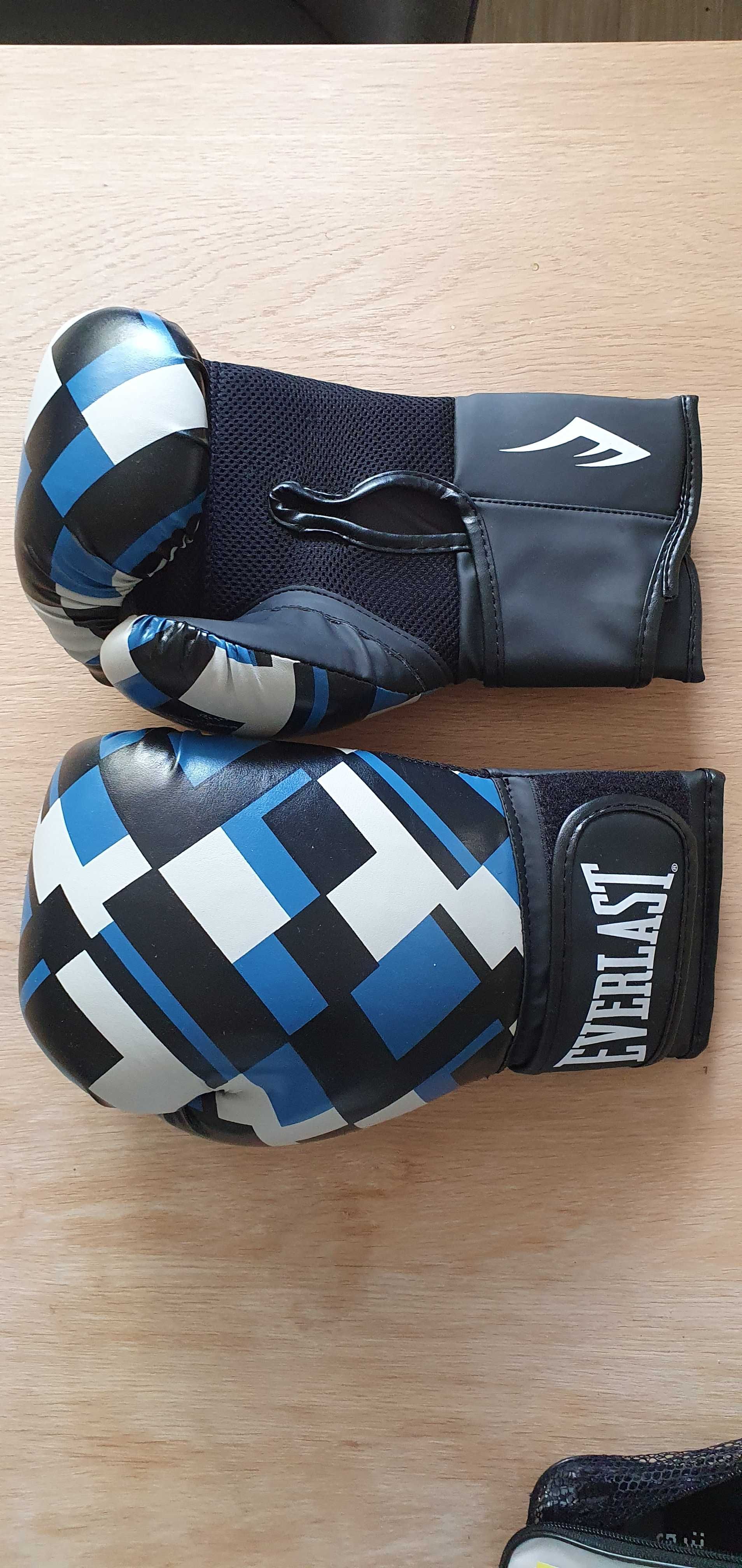 Everlast Boxing Gloves боксови ръкавици Евърласт