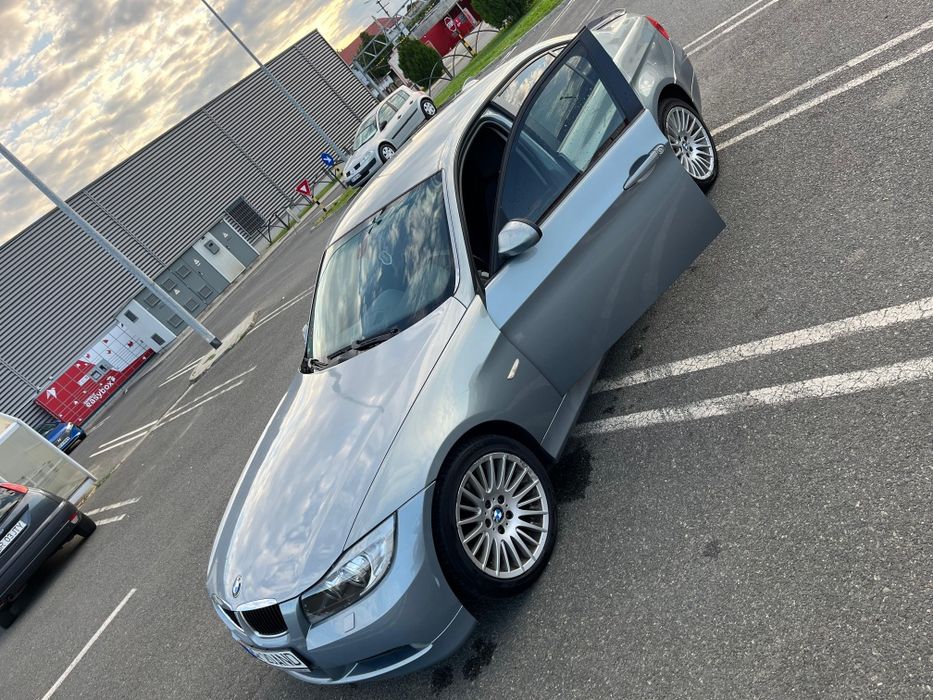 Vând BMW seria 3 E90