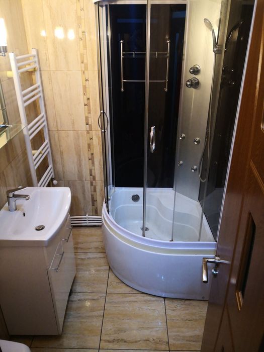 Închiriez apartament 1 camera Faleză