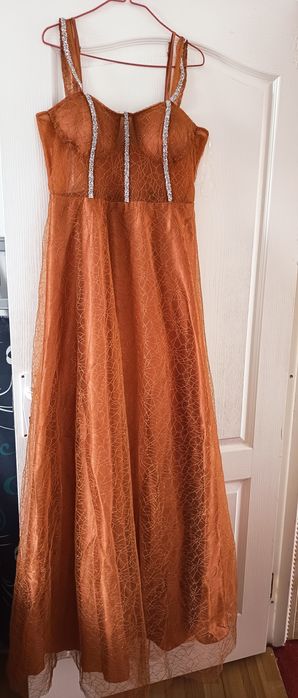 Vând rochie eleganta